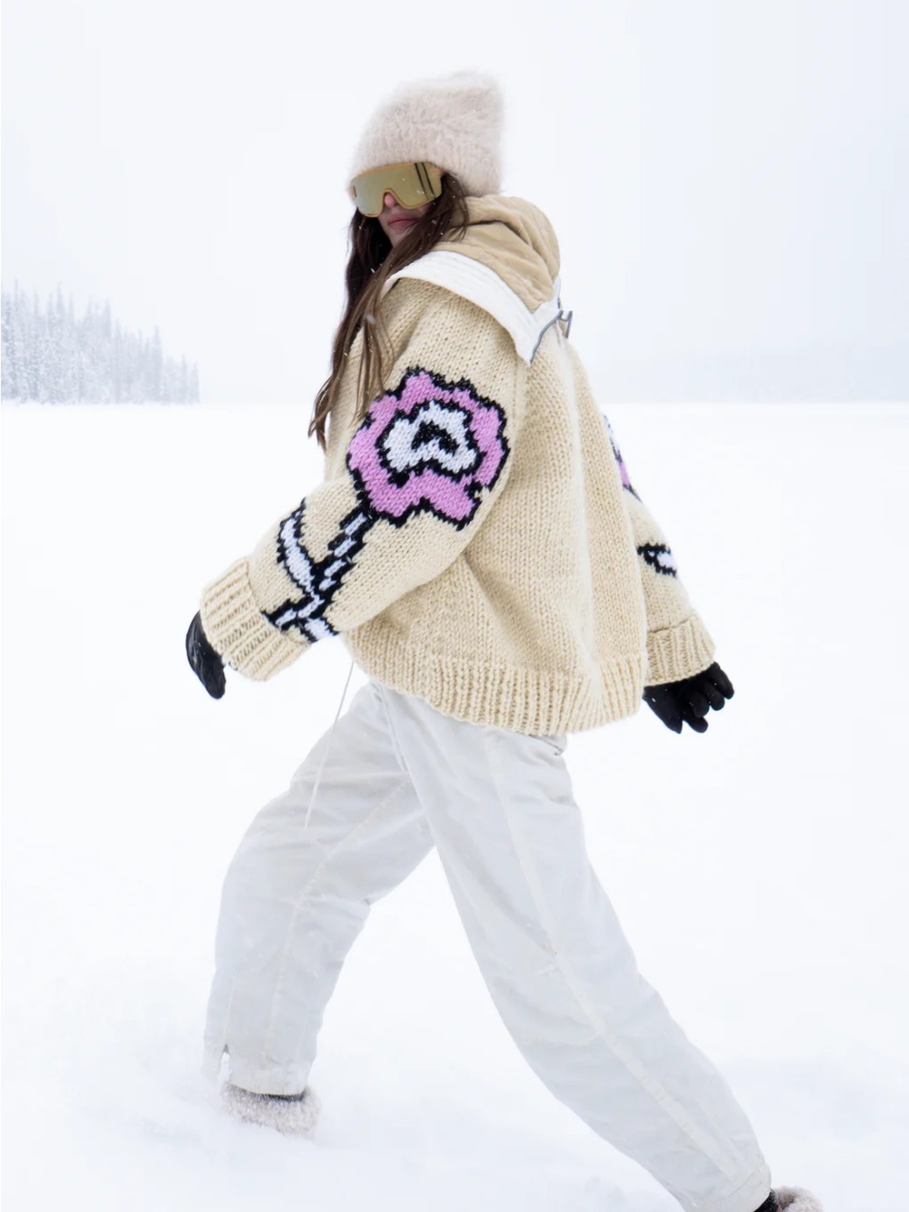 NWT GOGO Flower Jacket in Vanilla 100% Wool